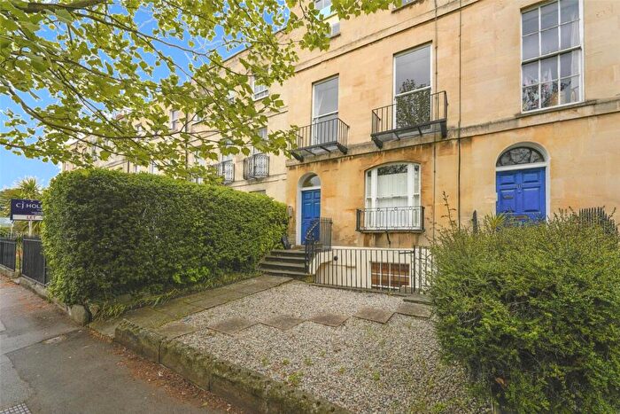 1 Bedroom Apartment For Sale In London Road, Cheltenham, Gloucestershire, GL52