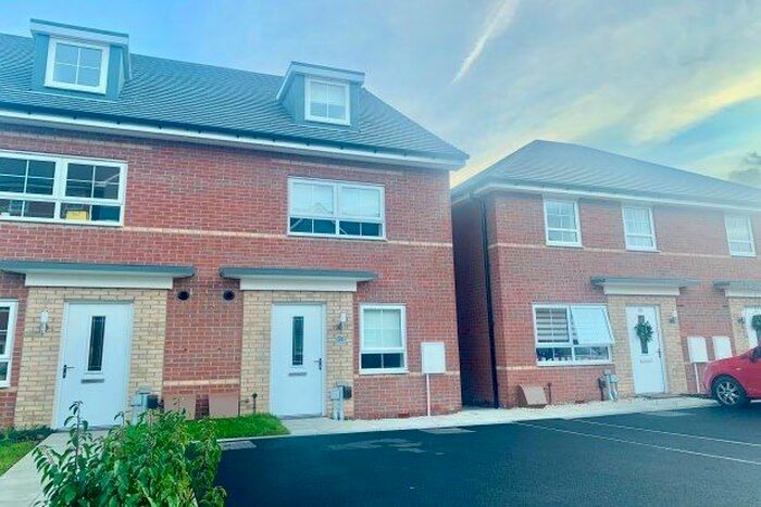 4 Bedroom Semi-Detached House To Rent In Regeneration Way, Nottingham NG9