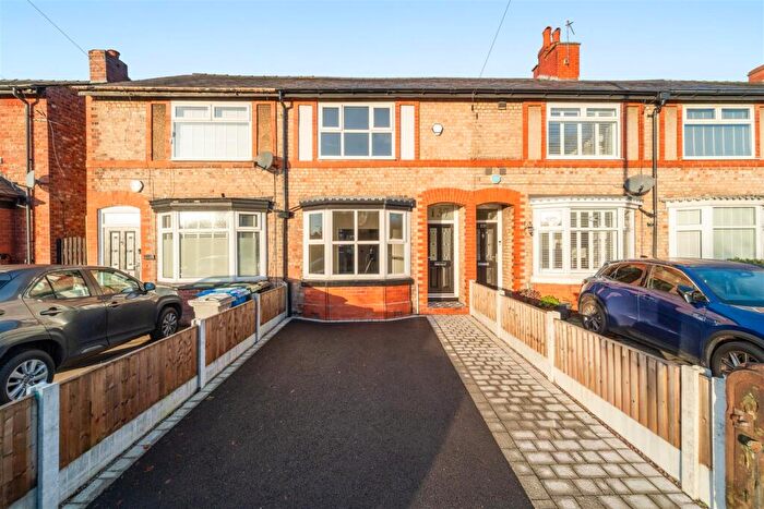 2 Bedroom Terraced House For Sale In Old Hall Road, Sale, M33