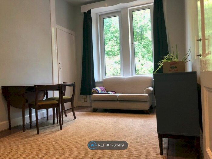 2 Bedroom Flat To Rent In Dalry Road, Edinburgh, EH11