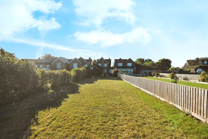 4 Bedroom Detached House For Sale In Mashbury Road, Great Waltham, Chelmsford, CM3