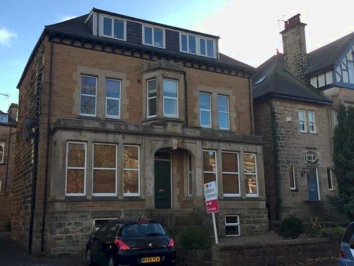 2 Bedroom Apartment To Rent In West Cliffe Grove, Harrogate, HG2