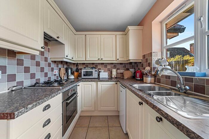 2 Bedroom Bungalow For Sale In Saddlemakers Lane, Melton, IP12