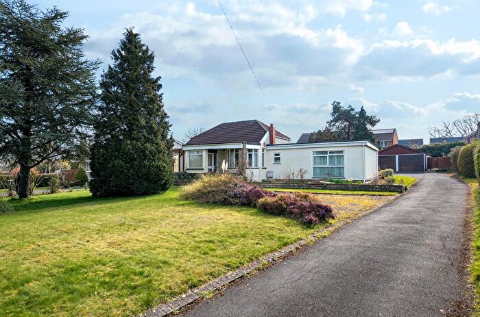 4 Bedroom Detached Bungalow For Sale In Badminton Road, Frampton Cotterell, Bristol, BS36