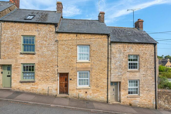2 Bedroom Cottage To Rent In Cutwell, Tetbury, GL8