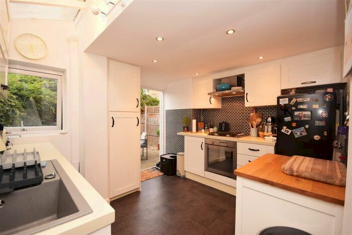 2 Bedroom Terraced House To Rent In Lower Mortlake Road, Kew, Richmond, TW9