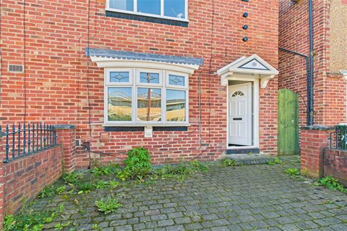 2 Bedroom Detached House To Rent In Chelmsford Road, Sunderland, SR5