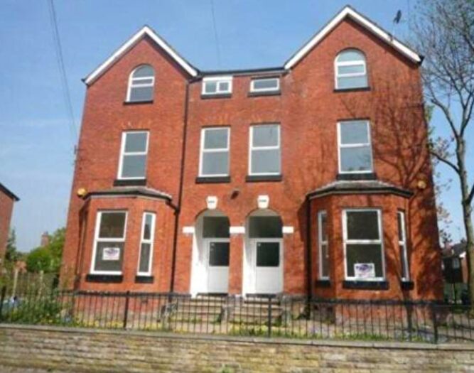 2 Bedroom Flat To Rent In St. Marys Hall Road, Manchester, M8