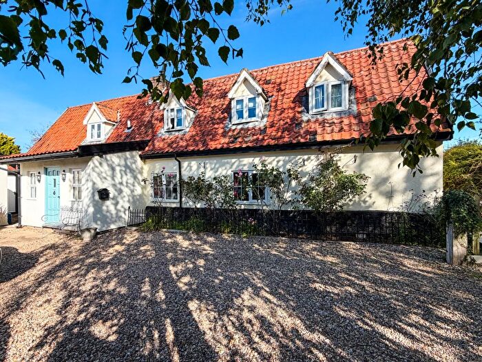4 Bedroom Detached House For Sale In Fen Lane, East Harling, Norwich, Norfolk, NR16