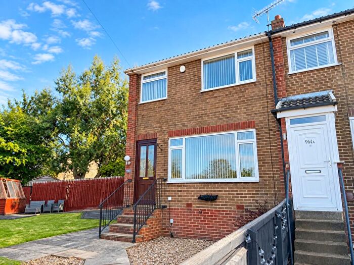 3 Bedroom Terraced House For Sale In Bradford Road, East Bierley, Bradford, West Yorkshire, BD4