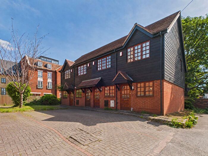 2 Bedroom House To Rent In Winchs Yard, Rear Of Tilehouse Street, Hitchin, SG5