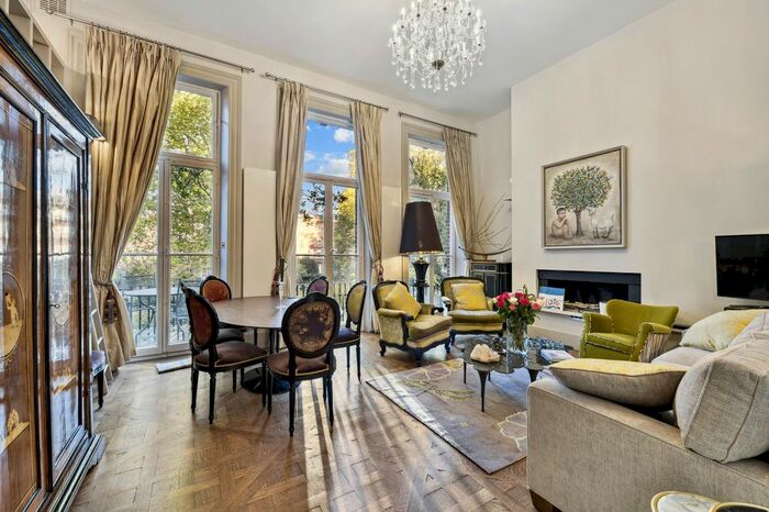 2 Bedroom Flat To Rent In Nevern Square, London, SW5
