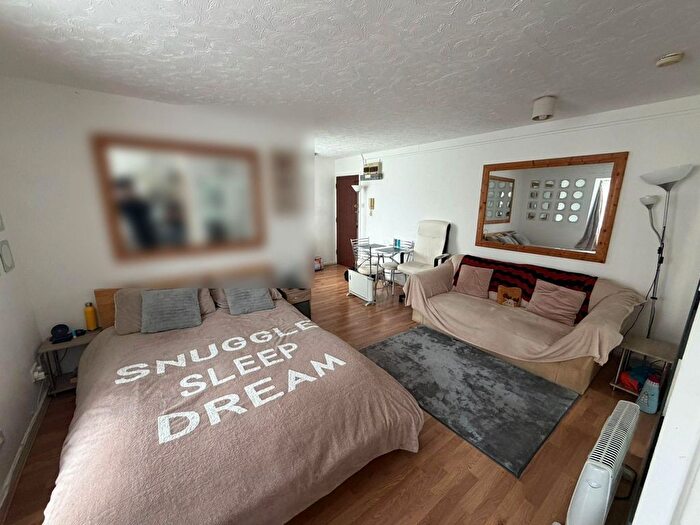 Studio To Rent In Rossetti Road, London, SE16