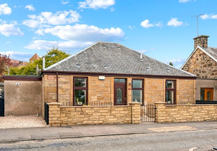 3 Bedroom Detached House For Sale In Fairfield, Sauchie, FK10