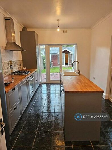3 Bedroom Semi-Detached House To Rent In St. Anns Road, Southend-On-Sea, SS2