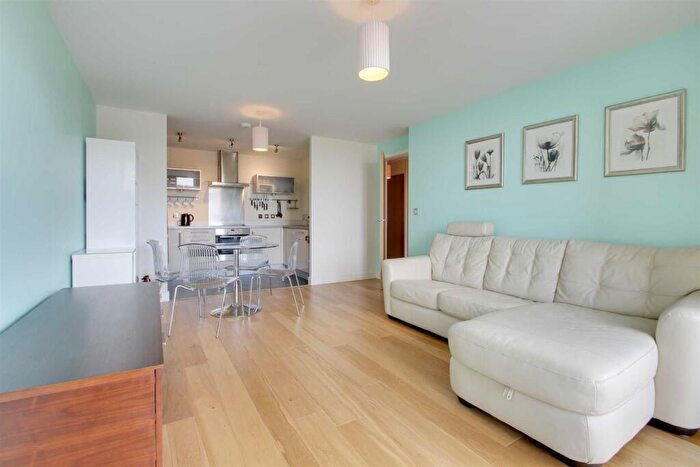 2 Bedroom Apartment To Rent In Opal House, Central Milton Keynes, MK9