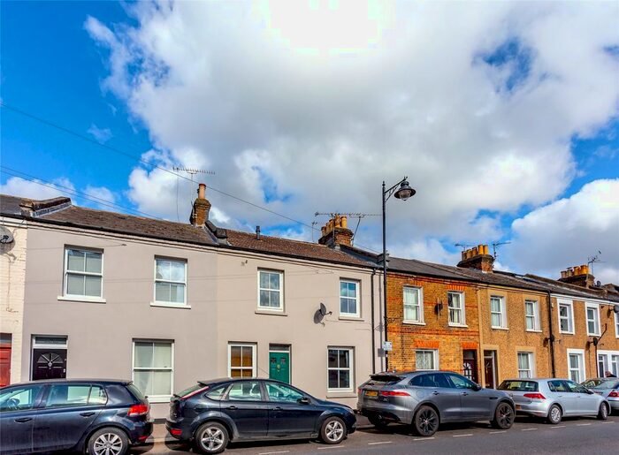 3 Bedroom Terraced House To Rent In Arthur Road, Windsor, SL4