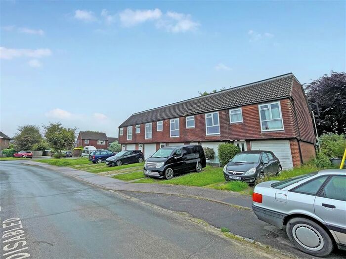 1 Bedroom Terraced House For Sale In Challoners, Horsted Keynes, Haywards Heath, RH17