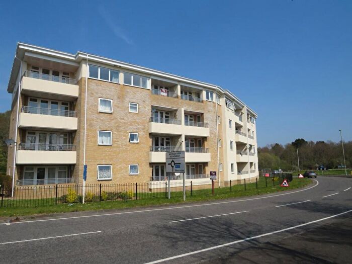 2 Bedroom Flat To Rent In Arbour Court, Whiteley, Fareham, PO15