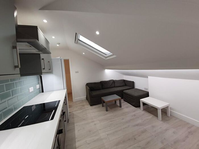 4 Bedroom Flat To Rent In St. Johns Road, Clifton, Bristol, BS8