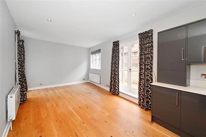 2 Bedroom Apartment For Sale In Restoration Square, London, SW11