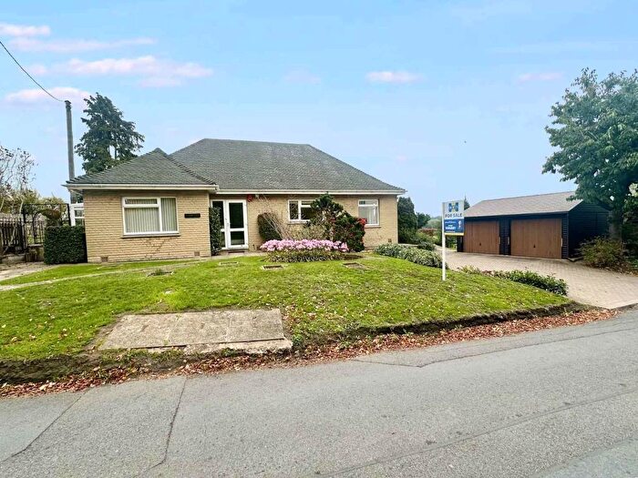 2 Bedroom Detached Bungalow For Sale In Newton Road, Newton, Rugby, CV23