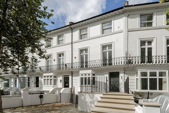 4 Bedroom Terraced House To Rent In Marloes Road, Kensington, W8