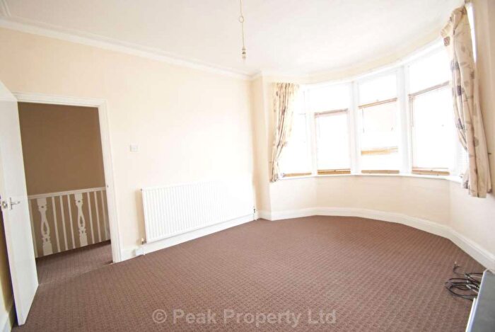 2 Bedroom Flat To Rent In Southview Drive, Westcliff On Sea, SS0