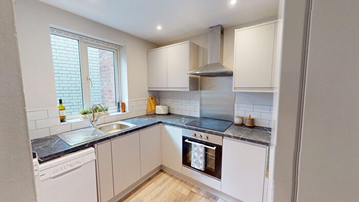 5 Bedroom Flat To Rent In Saint Nicholas Street, Bristol, BS1