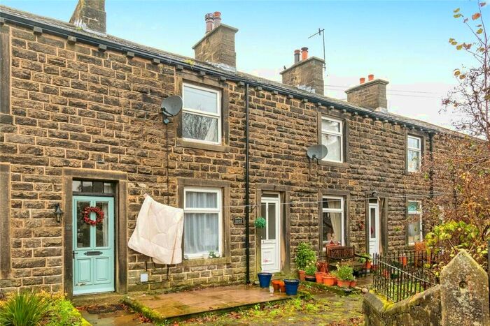 2 Bedroom Terraced House For Sale In Centenary Row, Embsay, Skipton, BD23