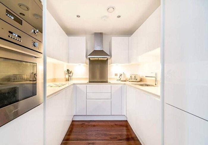 2 Bedroom Flat To Rent In Allsop Place, Marylebone, London, NW1