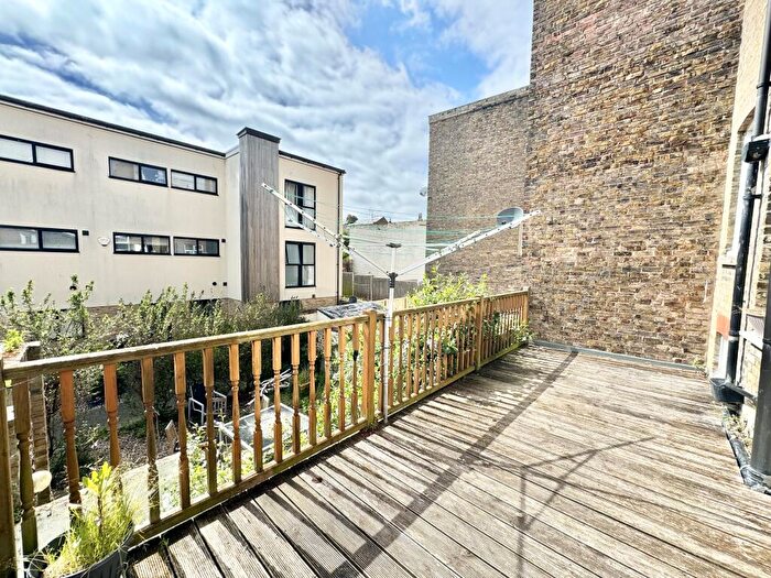 3 Bedroom Maisonette To Rent In High Street, Ramsgate, CT11