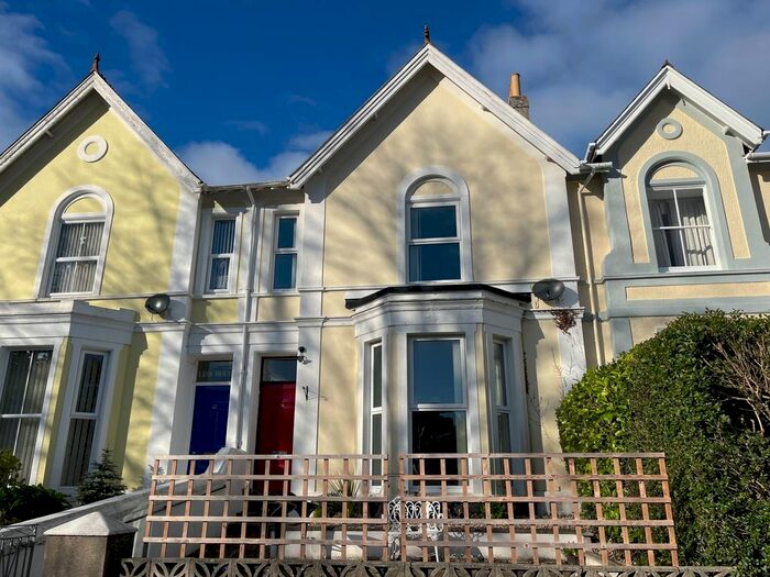 5 Bedroom Terraced House To Rent In Ilsham Road, Torquay, TQ1