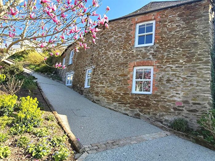 3 Bedroom Cottage For Sale In Chapel Lane, Polruan, PL23