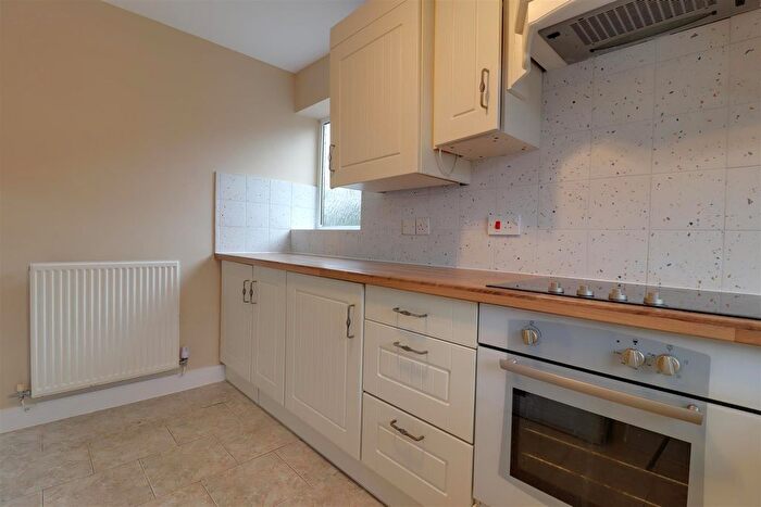 2 Bedroom Detached Bungalow For Sale In Cloverfields, Haslington, CW1
