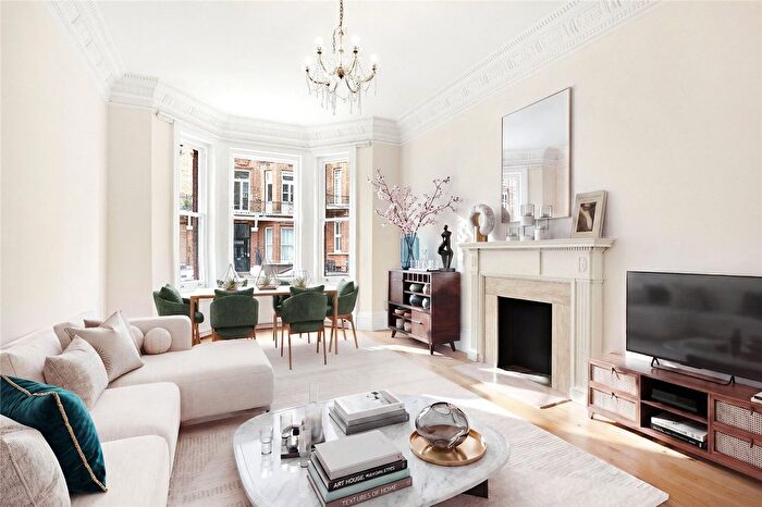 1 Bedroom Flat To Rent In Rosary Gardens, South Kensington, London, SW7