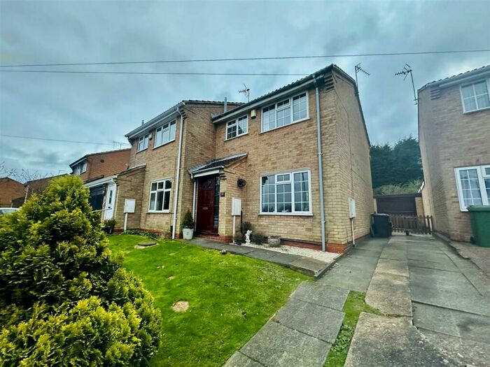 3 Bedroom Semi-Detached House To Rent In Rouen Way, Ashby-De-La-Zouch, LE65