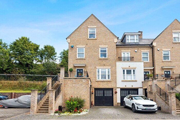 4 Bedroom End Of Terrace House To Rent In Royal Quay, Harefield, Uxbridge, Middlesex, UB9