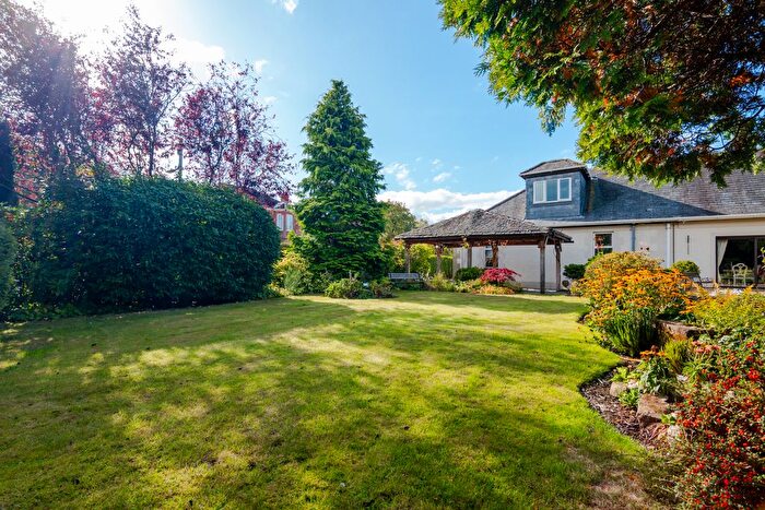 5 Bedroom Detached House For Sale In Blantyre Mill Road, Bothwell, G71