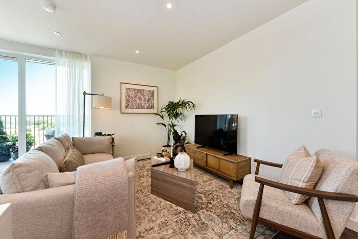 3 Bedroom Apartment For Sale In Lindley House, Henshaw Parade, NW9