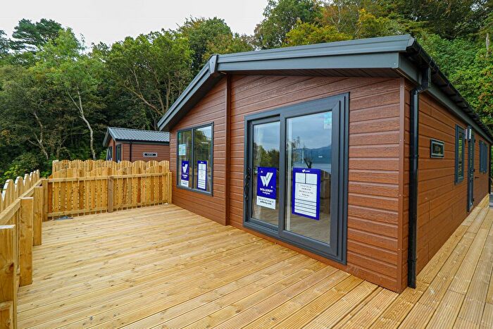 2 Bedroom Park Home For Sale In Bluebell Dell, Cove, G84