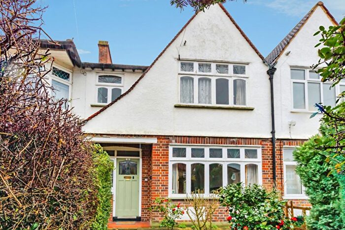 3 Bedroom Terraced House For Sale In Dunbar Avenue, Beckenham, BR3