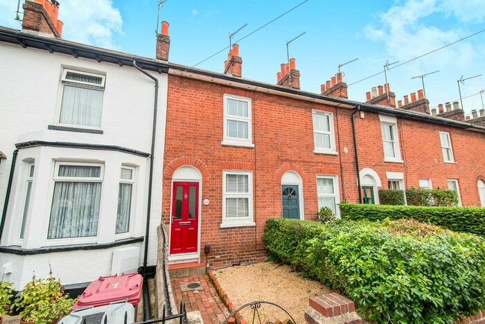 2 Bedroom Terraced House To Rent In Princes Street, Reading, RG1