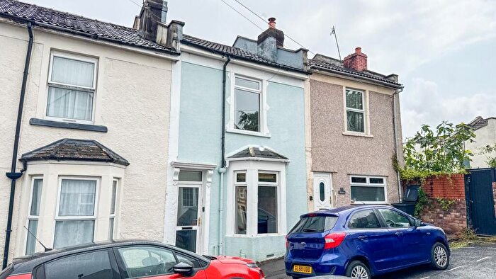 3 Bedroom Semi-Detached House To Rent In Argyle Street, Southville, BS3