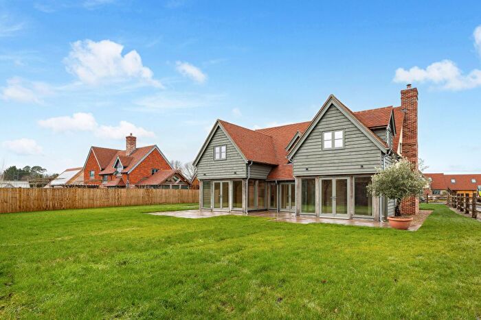 4 Bedroom Detached House For Sale In Brenchley Road, Horsmonden, TN12