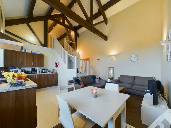 2 Bedroom Flat To Rent In Warwick Road, Carlisle, CA1