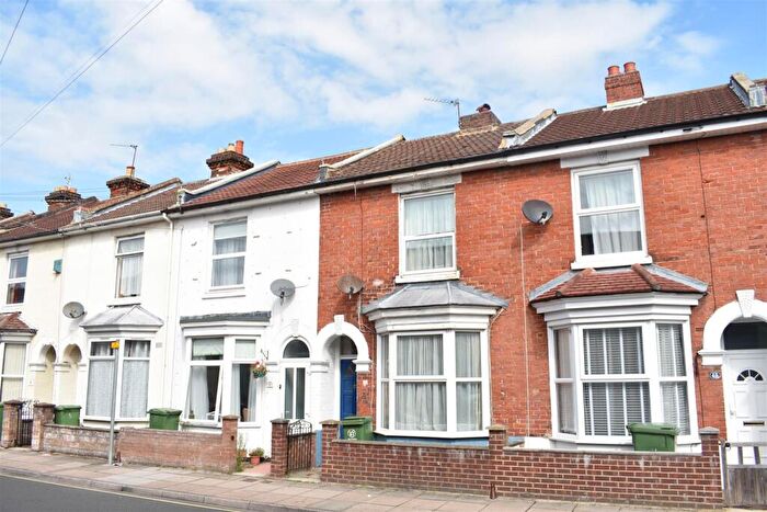 3 Bedroom Terraced House To Rent In Jessie Road, Southsea, PO4
