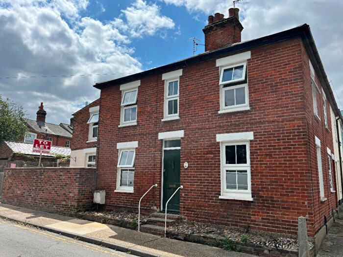 2 Bedroom Terraced House To Rent In Walsingham Road, Colchester, Essex, CO2