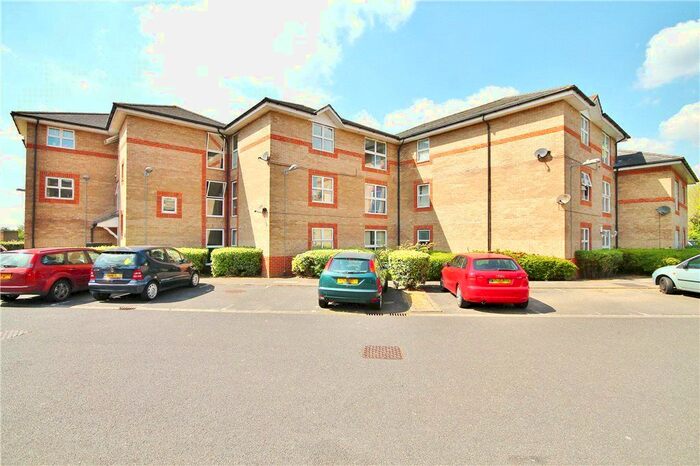 2 Bedroom Flat To Rent In Douglas Road, Stanwell, TW19