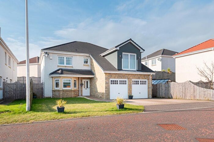 5 Bedroom Detached House For Sale In Law View, Leven, KY8